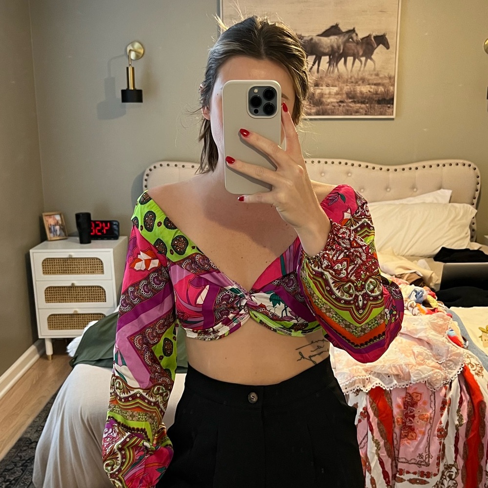 SHEIN scarf crop top SIZE: S US: 4